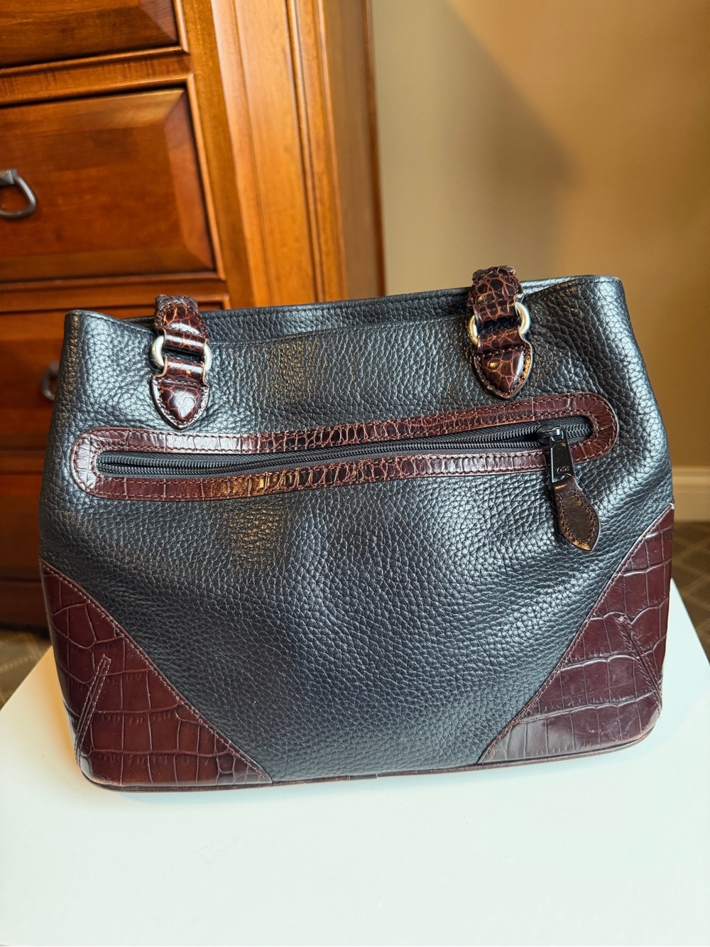 Brighton Shoulder Bag - Picture 4 of 7